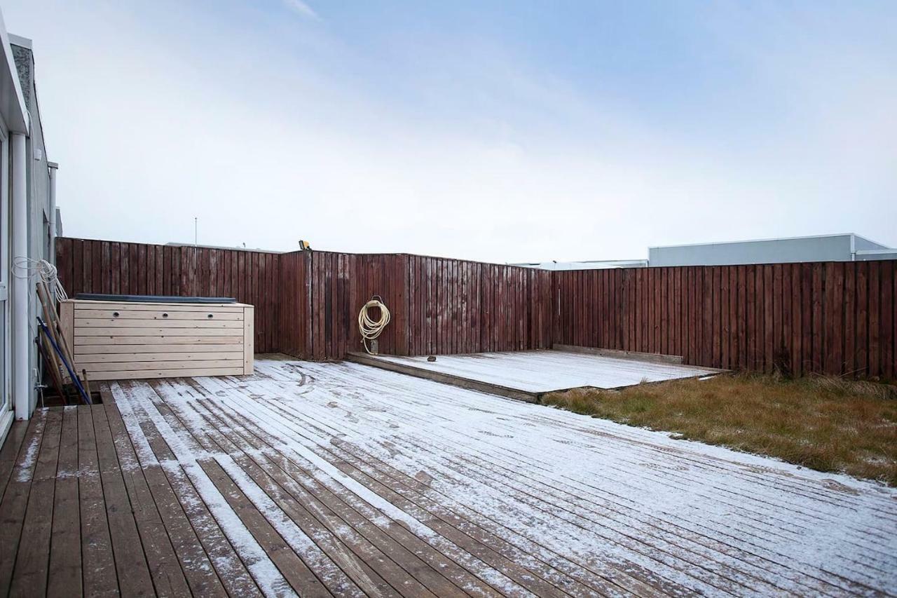 Cozy 3 Bedroom House Near The Blue Lagoon Njarthvik Экстерьер фото